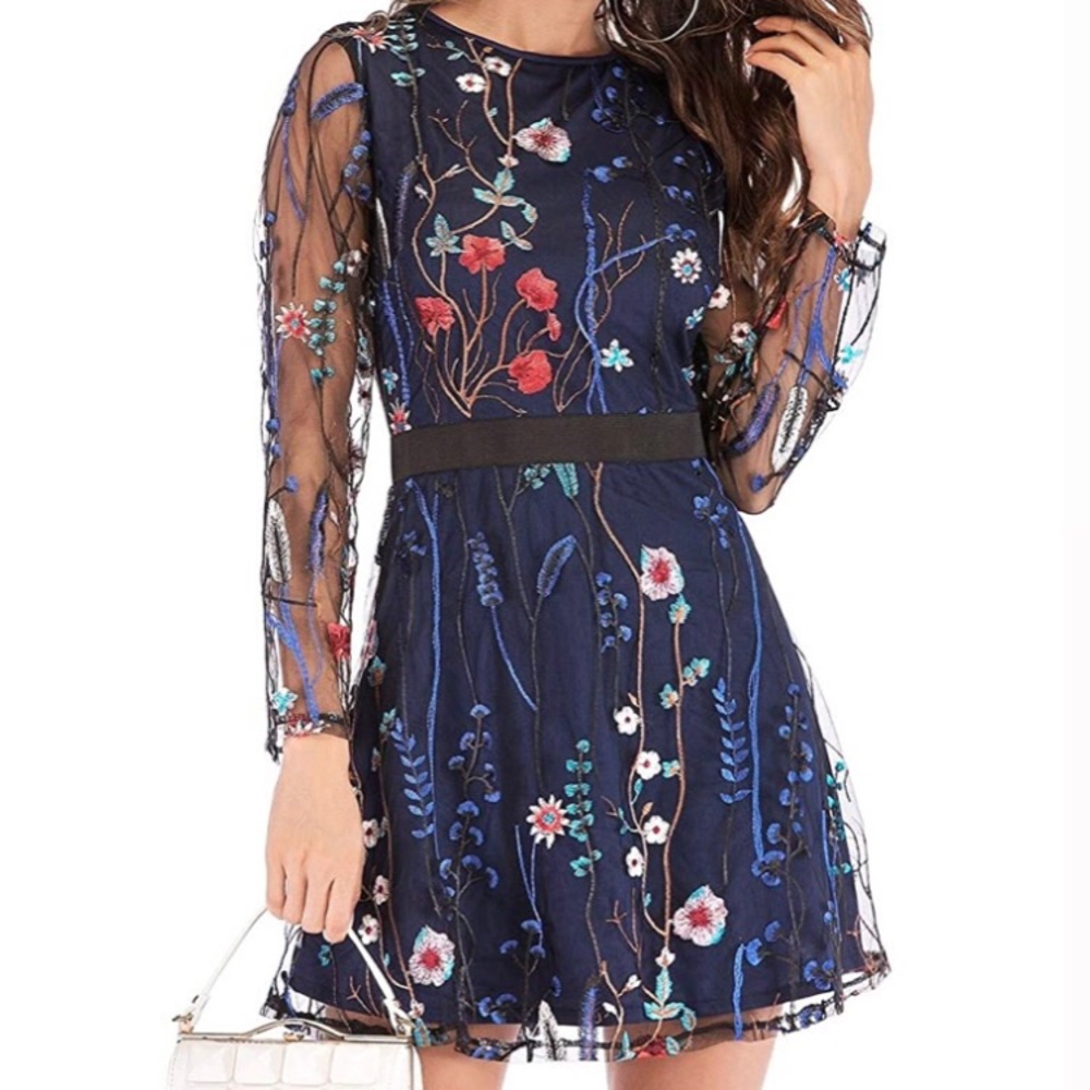 Brand new floral homecoming dress
